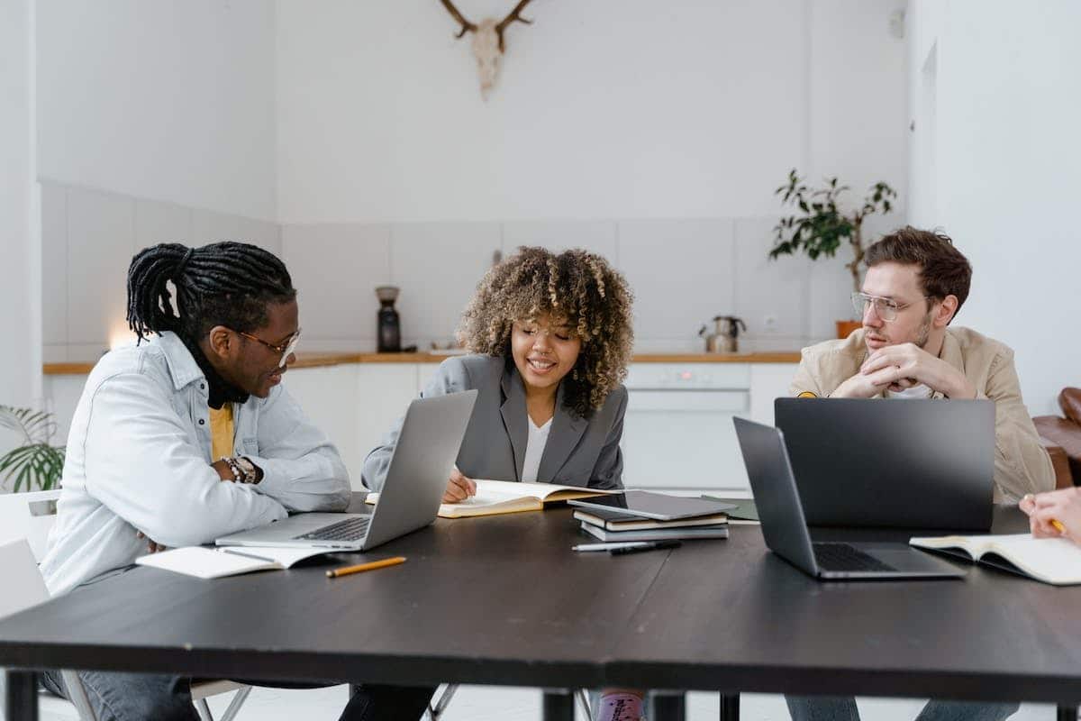 Facilitez la communication avec l’école grâce à l’espace famille d’ÉduCartable